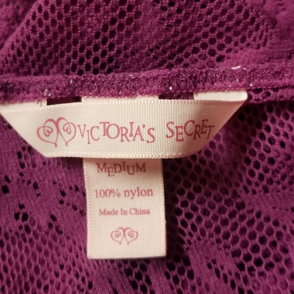 Victoria's Secret Lace Halter Babydoll. - Picture 5 of 7